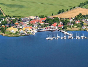 Hotel- & Ferienanlage Kapitäns-Häuser Breege, Breege